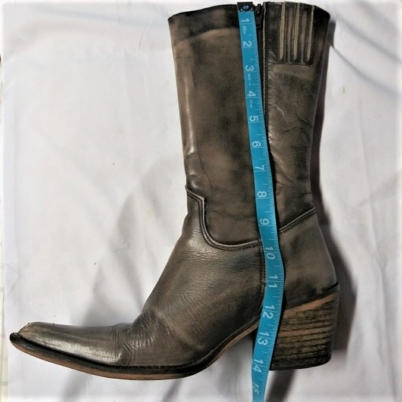 Mustang leather Boots - Picture 2 of 8